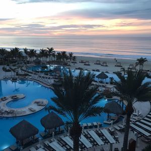 Meet your Posher, Don